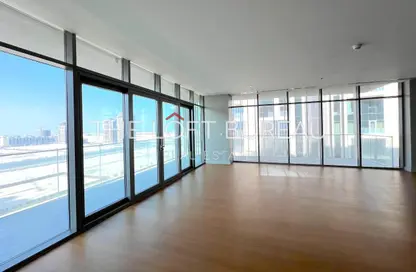 Apartment - 3 Bedrooms - 5 Bathrooms for sale in Qetaifan Islands - Lusail