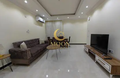Apartment - 2 Bedrooms - 2 Bathrooms for rent in Al Mansoura - Al Mansoura - Doha