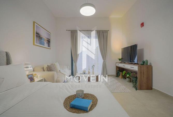 994637 - Property Image 2