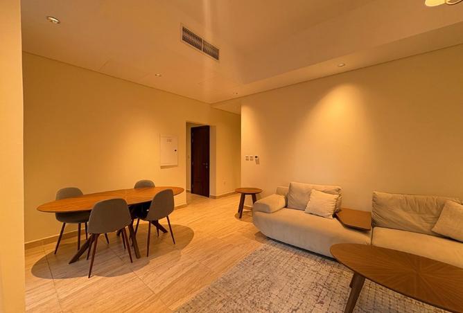 973034 - Property Image 2