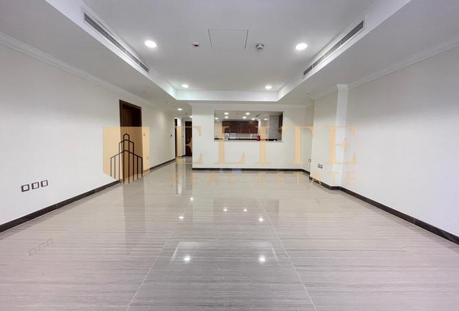 965311 - Property Image 2