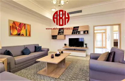 Living Room image for: Compound - 3 Bedrooms - 4 Bathrooms for rent in Aspire Tower - Al Waab - Al Waab - Doha, Image 1
