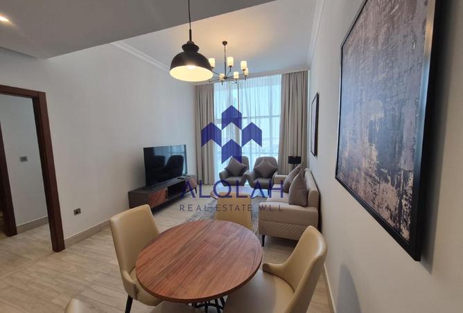 883725 - Property Image 3