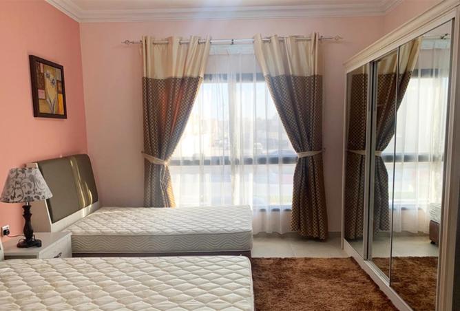 955241 - Property Image 3
