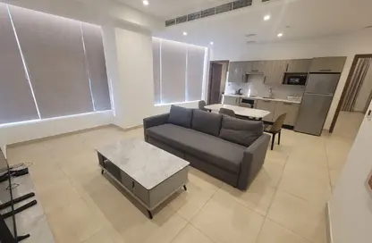 شقة - غرفة نوم - 2 حمامات للايجار في شارع الكورنيش - شارع الكورنيش - الدوحة