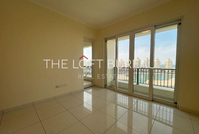 989253 - Property Image 2