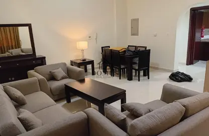 Apartment - 3 Bedrooms - 3 Bathrooms for rent in Al Zubair Bakkar Street - Al Sadd - Doha