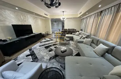 Apartment - 3 Bedrooms - 5 Bathrooms for sale in West Porto Drive - Porto Arabia - The Pearl Island - Doha