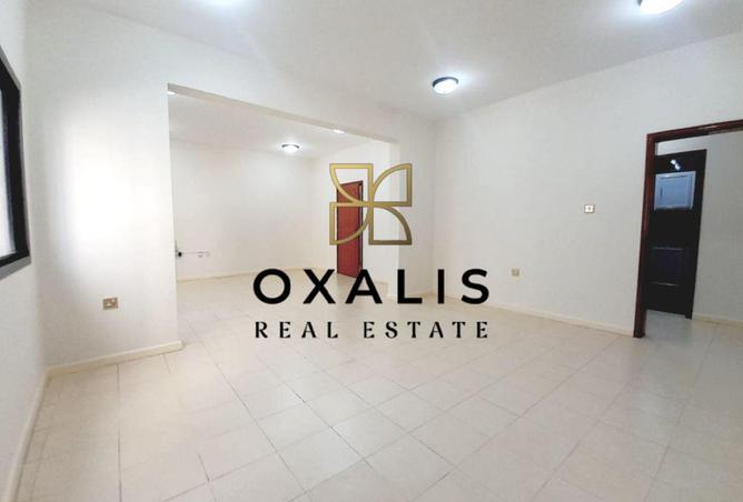 981044 - Property Main Image