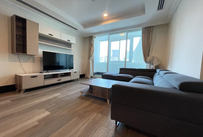 985573 - Property Image 3