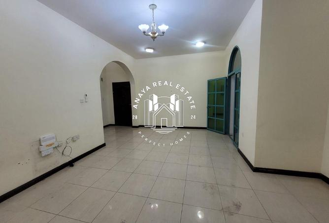 1000189 - Property Image 2