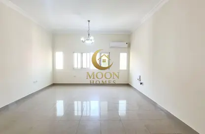 Apartment - 2 Bedrooms - 2 Bathrooms for rent in Muntazah 7 - Al Muntazah - Doha