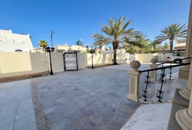 977177 - Property Image 3