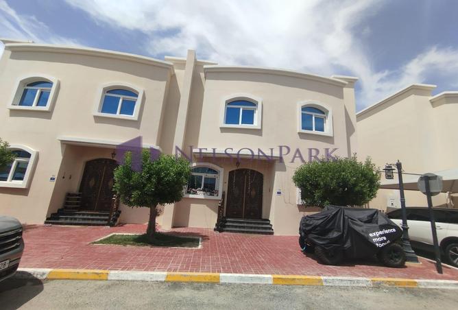 942433 - Property Main Image