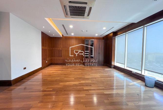 931384 - Property Image 3