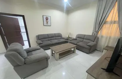 Apartment - 3 Bedrooms - 7+ Bathrooms for rent in Al Sadd Road - Al Sadd - Doha