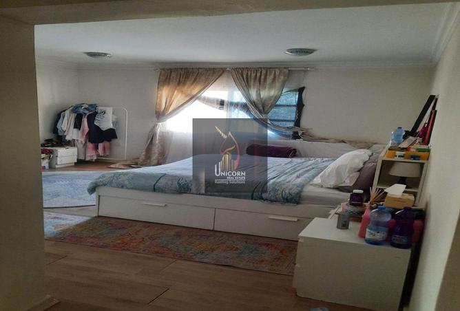 953263 - Property Image 3