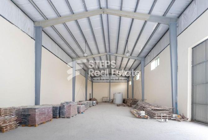 954965 - Property Image 3