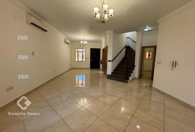 927189 - Property Image 2