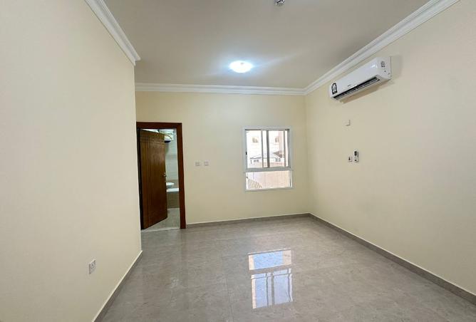 964263 - Property Image 2