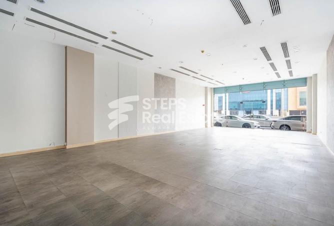 981048 - Property Image 2