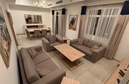 Villa - 3 Bedrooms - 3 Bathrooms for rent in Wadi Al Markh - Muraikh - AlMuraikh - Doha