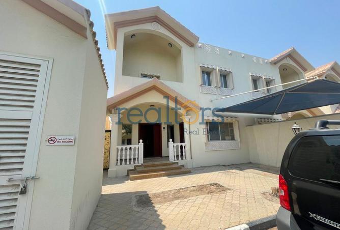 946945 - Property Image 2