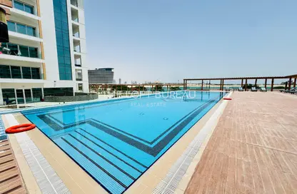 Apartment - 2 Bedrooms - 2 Bathrooms for sale in Lusail Residence - Marina District - Lusail
