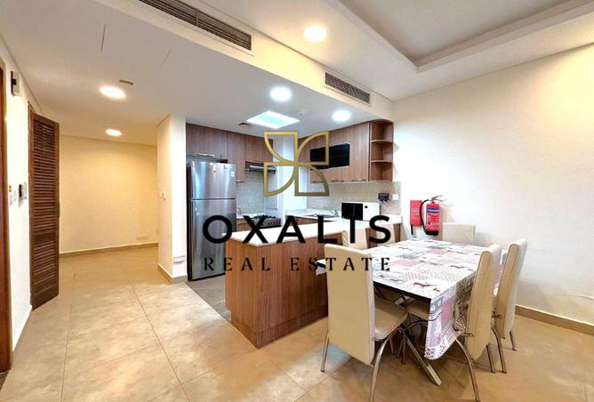 992801 - Property Image 3