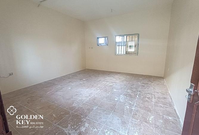 955975 - Property Image 3