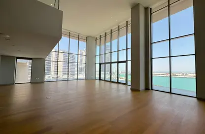 Duplex - 3 Bedrooms - 5 Bathrooms for sale in Seef Lusail - Lusail City - Lusail