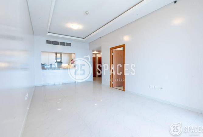 988997 - Property Image 2