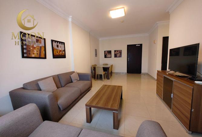 977100 - Property Image 2