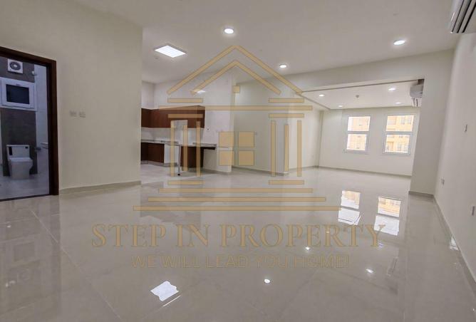 957028 - Property Image 2