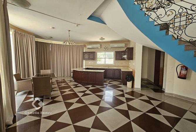 952995 - Property Image 3