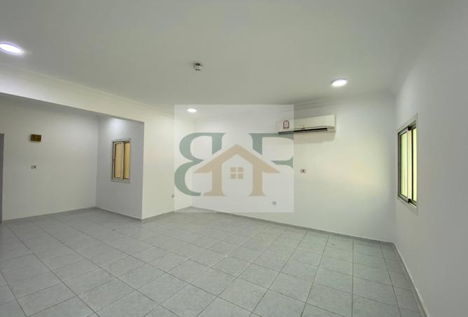 941470 - Property Image 2