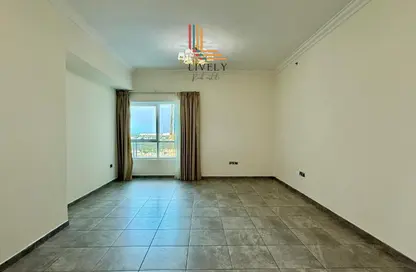 شقة - 2 غرف نوم - 3 حمامات للايجار في برج مارينا 07 - منطقة المارينا - الوسيل