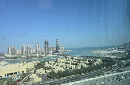 Apartment - 2 Bedrooms - 2 Bathrooms for rent in Zig Zag Tower B - Zig Zag Towers - West Bay - Doha