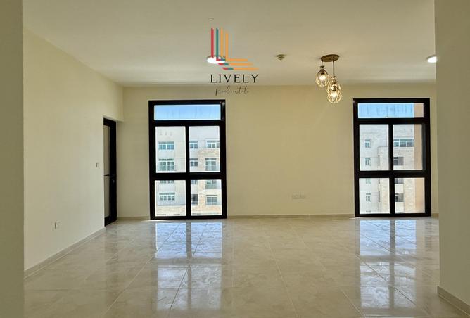 938132 - Property Image 2