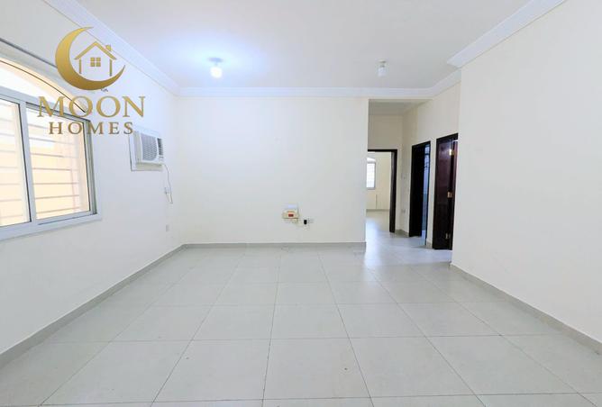 976318 - Property Image 2