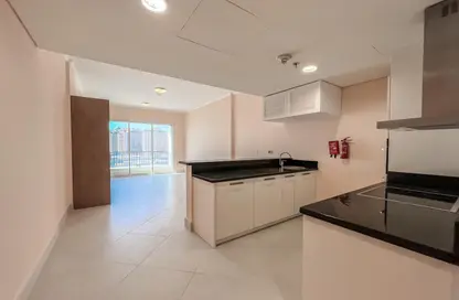 Apartment - Studio - 1 Bathroom for rent in Tower 2 - Viva Bahriyah - The Pearl Island - Doha