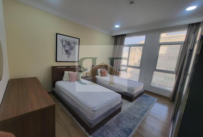 977924 - Property Image 3