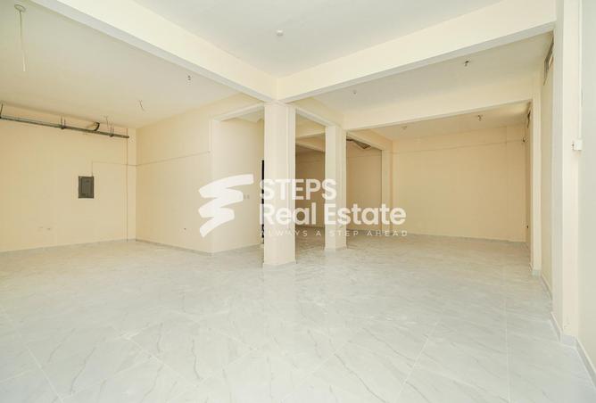 Villa - 7 Bedrooms - 6 Bathrooms for rent in Al Rawabi - Al Rayyan - Doha