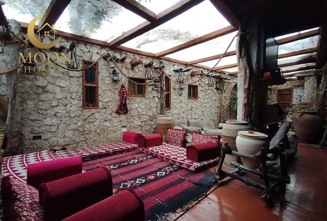 984112 - Property Image 3