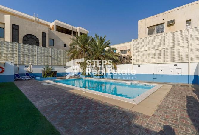 945519 - Property Image 3