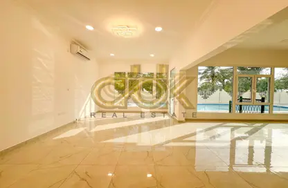 فيلا - 8 غرف نوم - 8 حمامات للايجار في فلل واست باي لاغون - وست باي لاجون - بحيرة وست لاجون - الدوحة