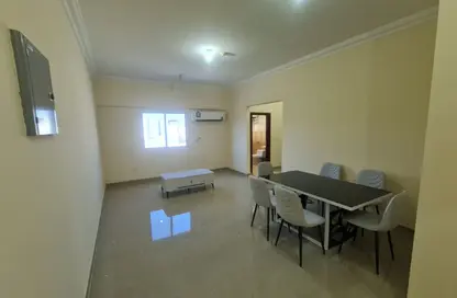 Apartment - 2 Bedrooms - 2 Bathrooms for rent in Down Town - Down Town - Al Khor
