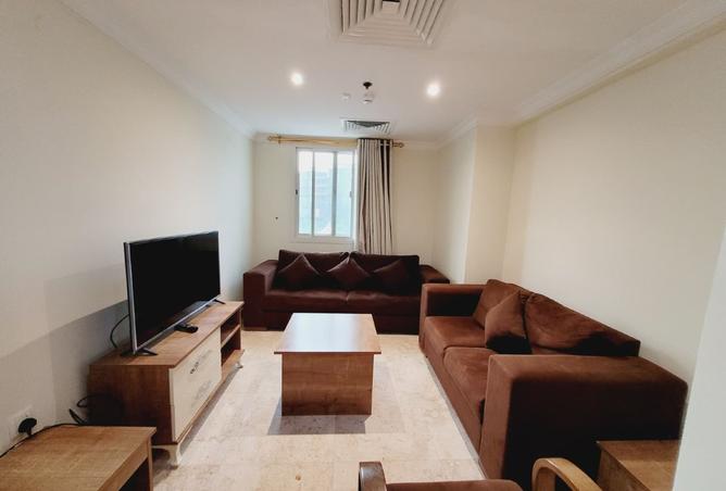 993418 - Property Image 2