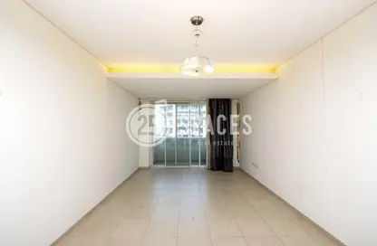 Apartment - 2 Bedrooms - 3 Bathrooms for rent in Viva East - Viva Bahriyah - The Pearl Island - Doha