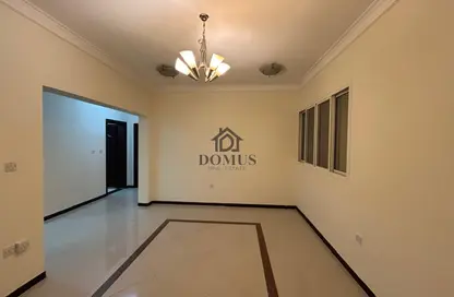 Apartment - 2 Bedrooms - 2 Bathrooms for rent in Hiteen Street - Al Muntazah - Doha